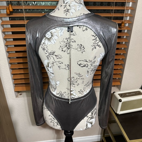 Silver Rhinestone Open-Back Bodysuit - Picture 4 of 8